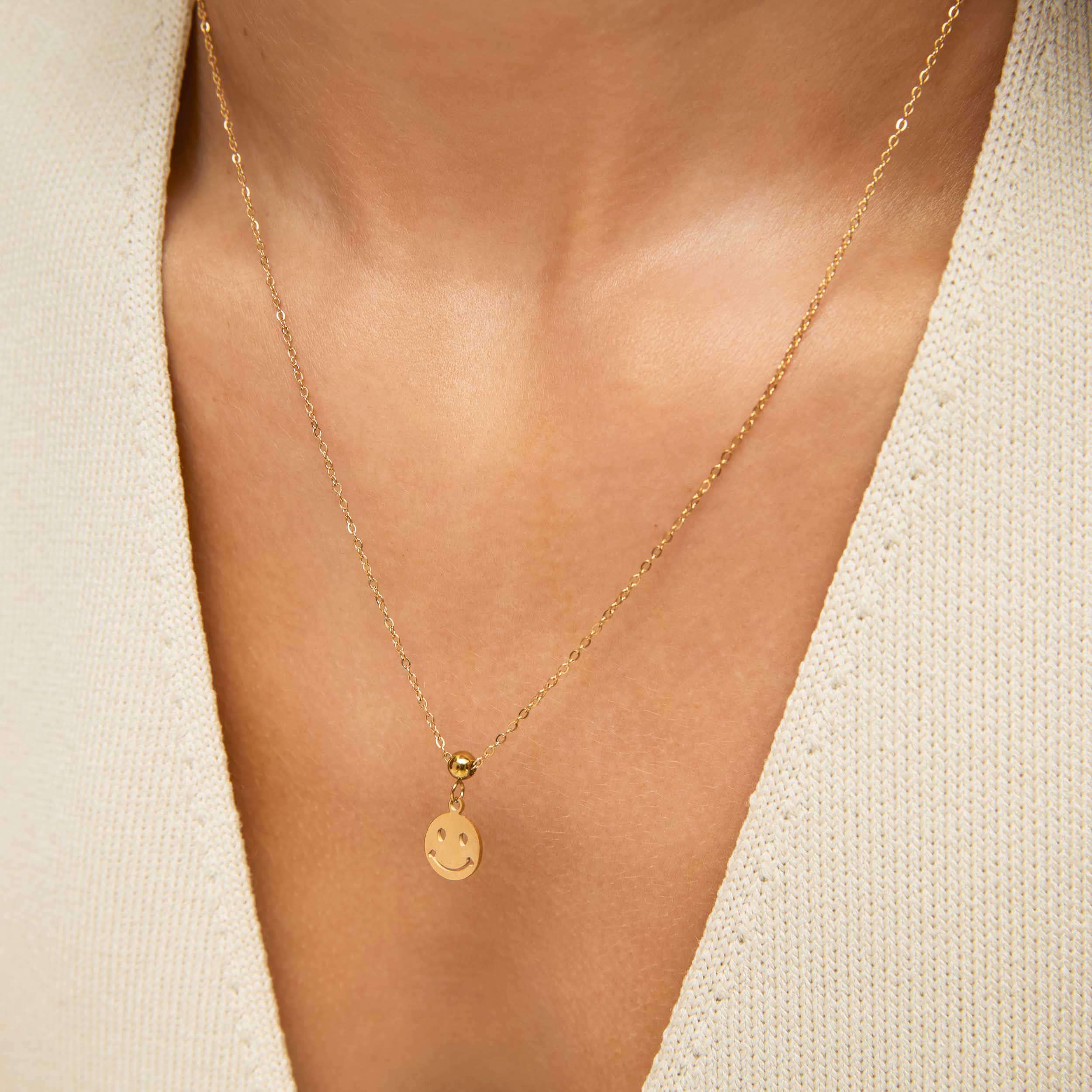 Pingente Smile Banhado em Ouro 18k