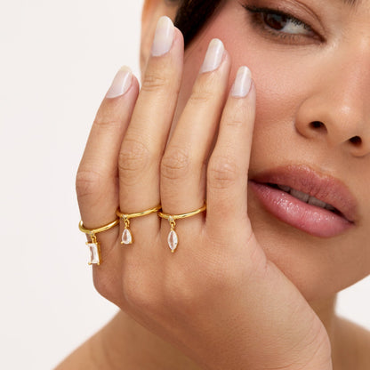 Anel Pendente Ovalado Banhada em Ouro 18k
