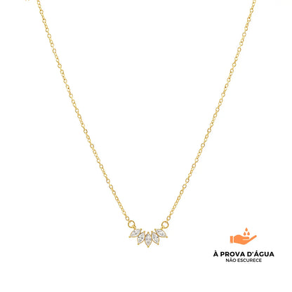 Colar Pétalas de Luz Banhado em Ouro 18k