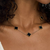 Colar de Trevo Preto Banhado em Ouro 18k