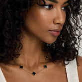 Colar de Trevo Preto Banhado em Ouro 18k